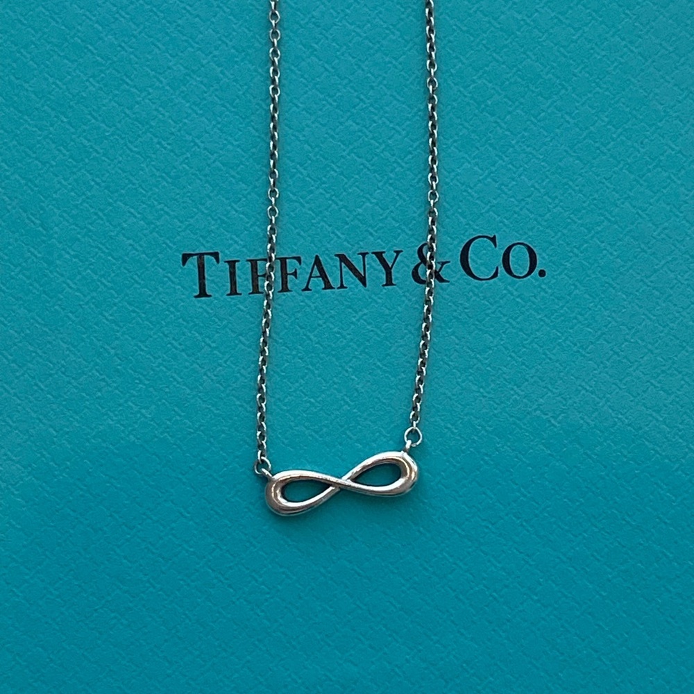 Tiffany & Co. Mini Infinity Pendant Necklace